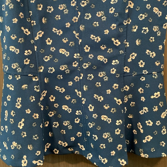 Banana Republic Factory Floral Peplum Tank Top - Picture 6 of 6